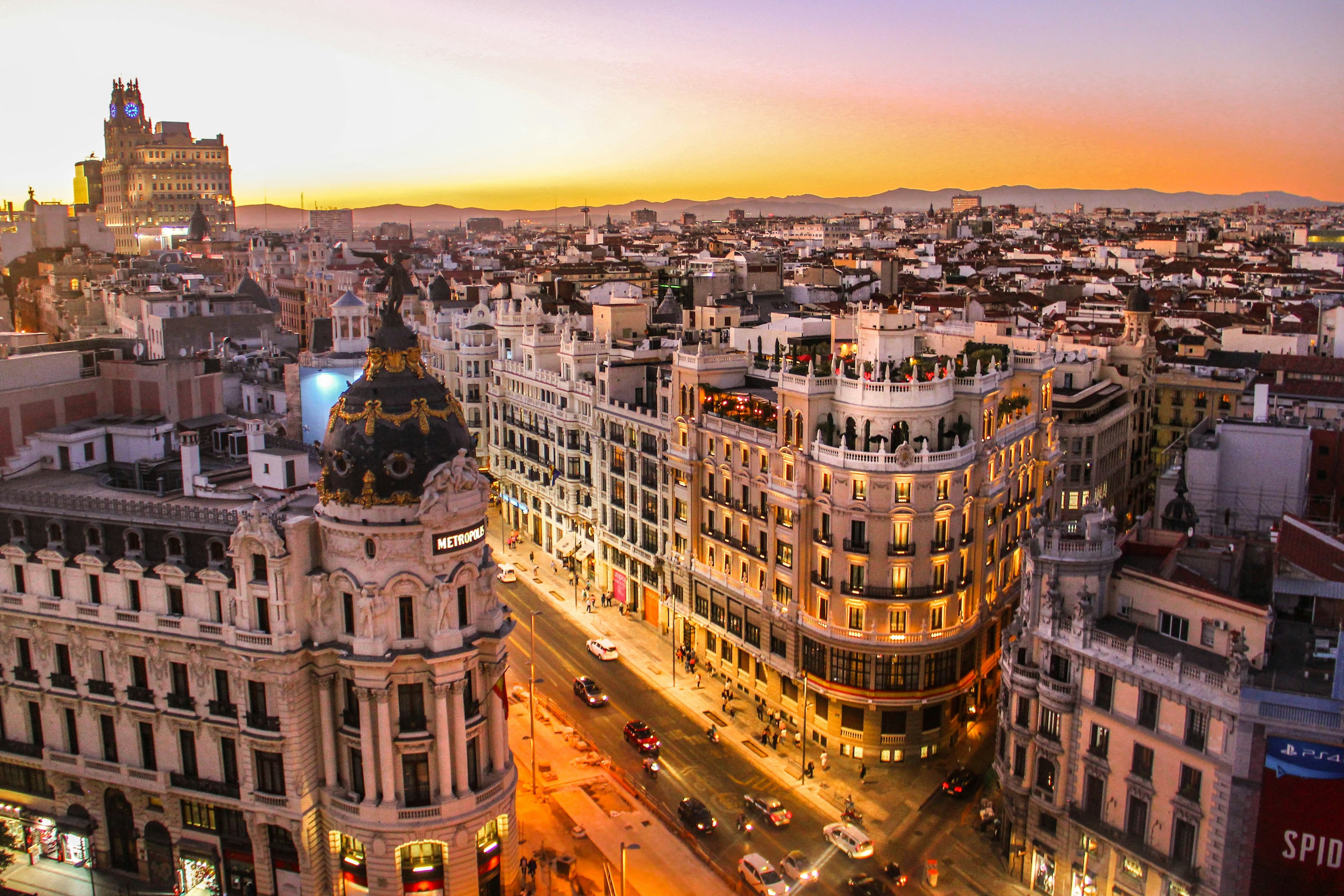 Barcelona, Zaragoza, Madrid, Fátima, Lisboa, Caceres, Sevilla, Granada, Costa del Sol, Algeciras , Tanger, Casablanca, Marrakech, Rabat, Fez & Valencia